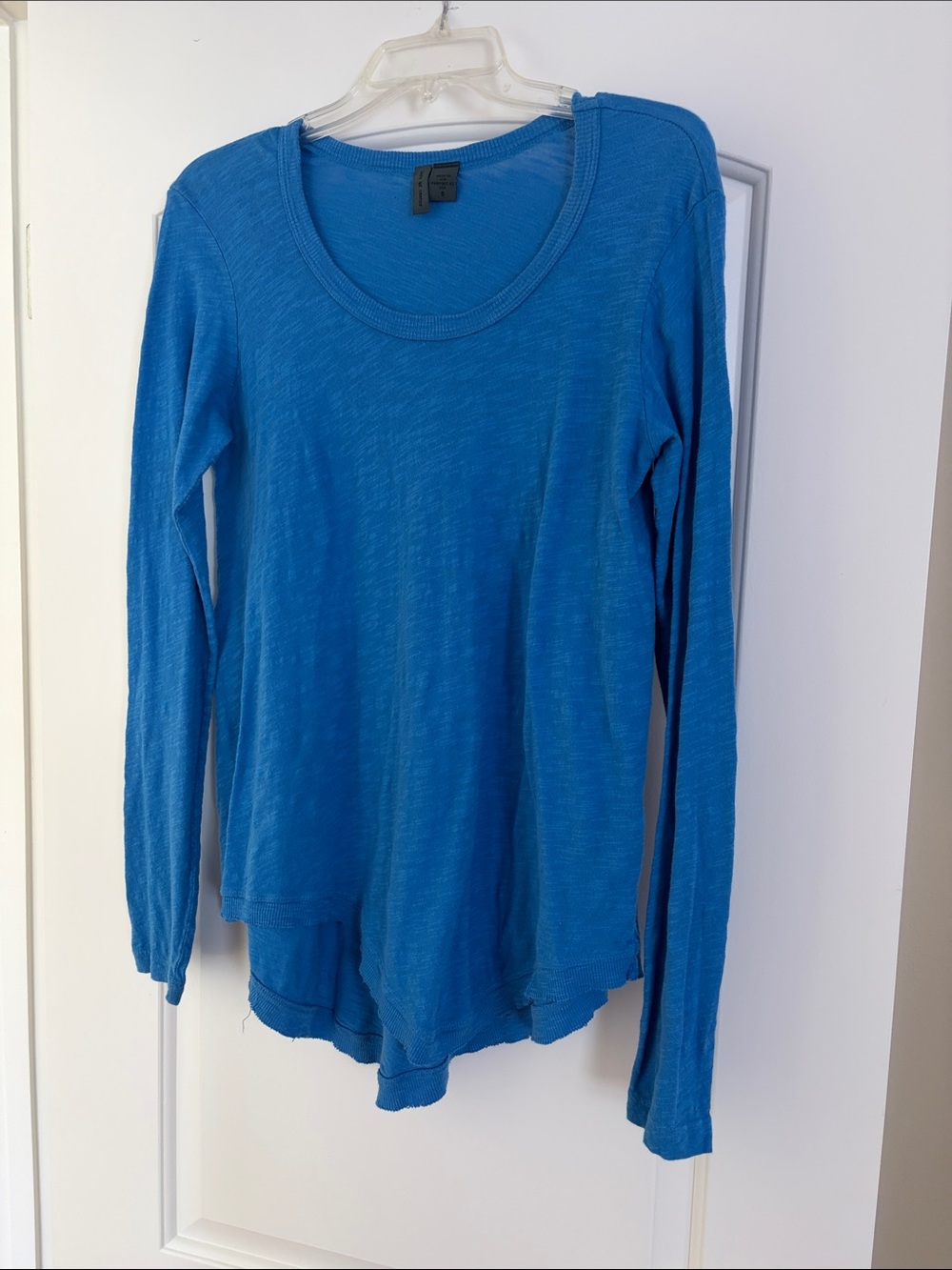 Women's Bright Blue Long-Sleeve Scoop Neck Tee
